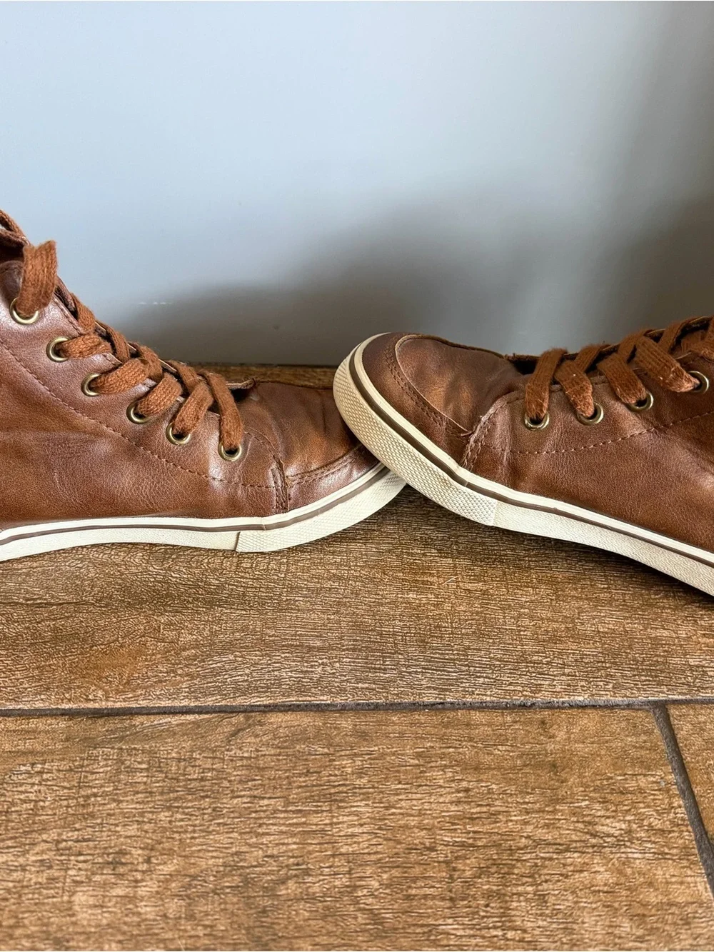 Old Navy Brown High-Top Kids Boots with Side Zip